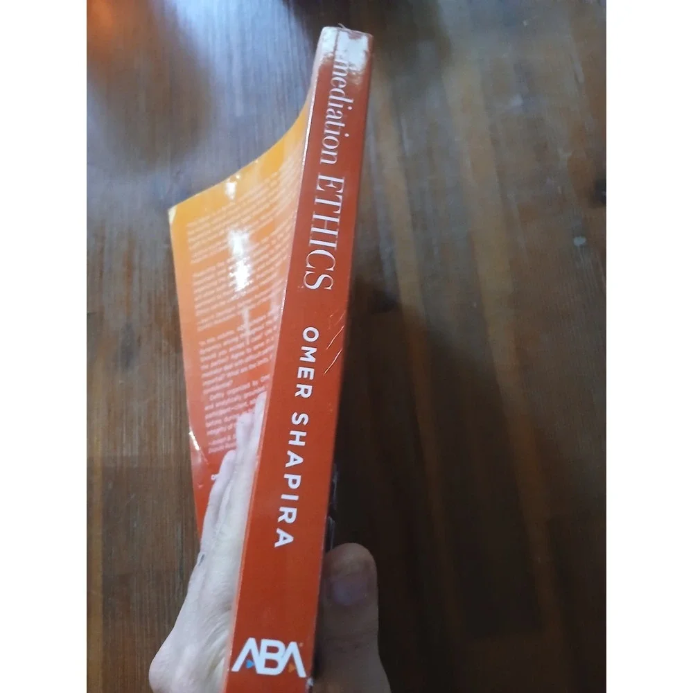 Omer Shapira Mediation‎ Ethics (Paperback) Like New a Practitioners Guide